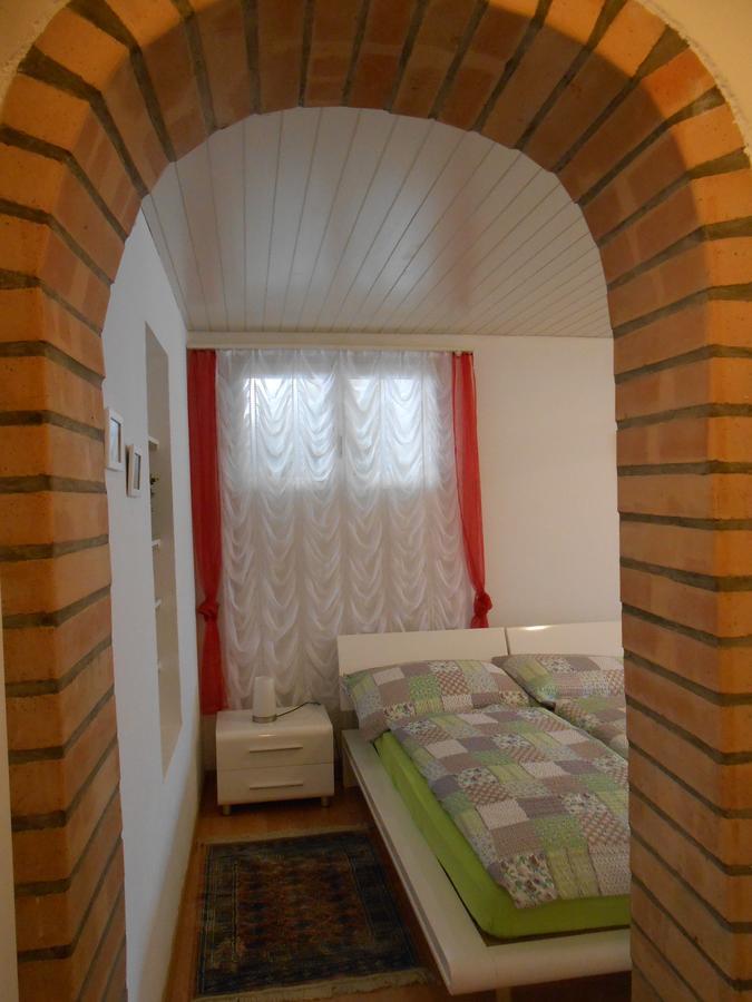 Colibri Apartment *